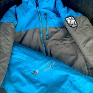 EUC Boys Boulder Gear Ski Jacket & Pants